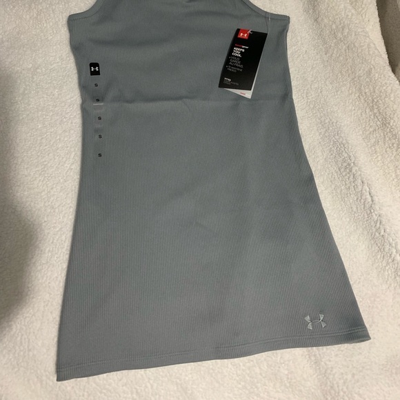 Under Armour tank top - Picture 2 of 4